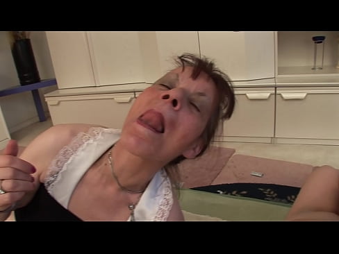❤️ Dvije bake i jedan djed imaju trojku ❤️❌ Analni video u pornografiji hr.pornohammer.ru