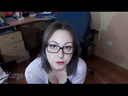 ❤️ Seksi djevojka s naočalama duboko siše dildo na kameri ❤️❌ Analni video u pornografiji hr.pornohammer.ru