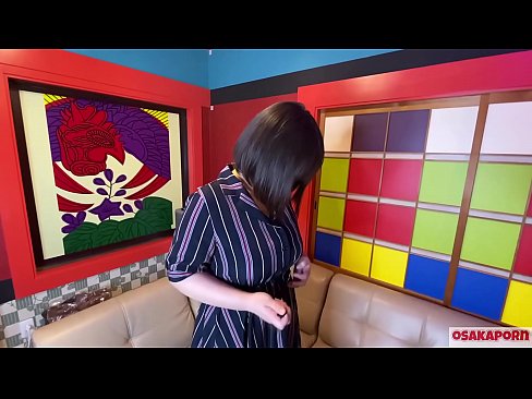 ❤️ Japanska slatkica s velikim sisama masturbira seks igračkama i doživi orgazam. U intervjuu govori o svom jebenom iskustvu. Ogromne sise i dlakava maca glasno stenju. Osakaporn ❤️❌ Analni video u pornografiji hr.pornohammer.ru